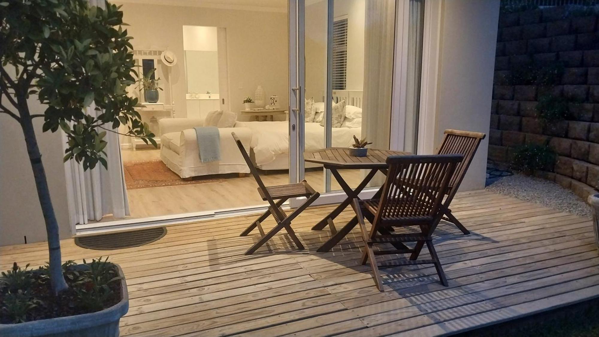 Knysna Private Estate Lagoon - Garden Apartments- Secure Estate Room photo