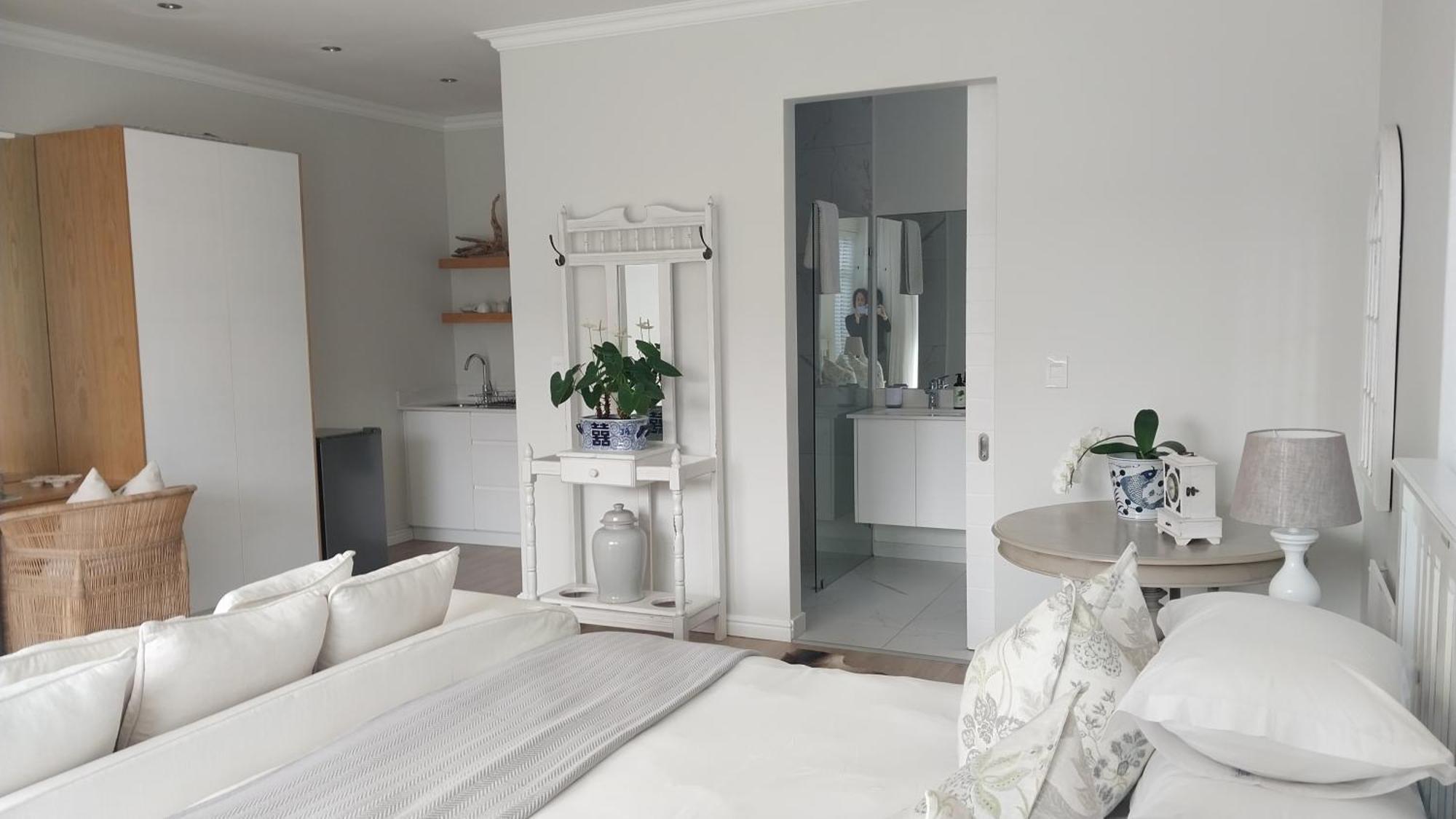 Knysna Private Estate Lagoon - Garden Apartments- Secure Estate Exterior photo